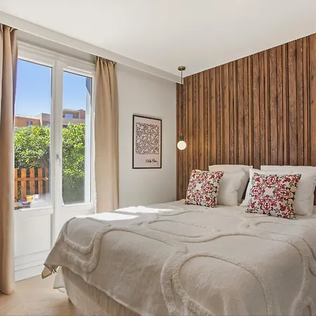 Apartment Luxury Flat By Maisons De Charloc Homes *